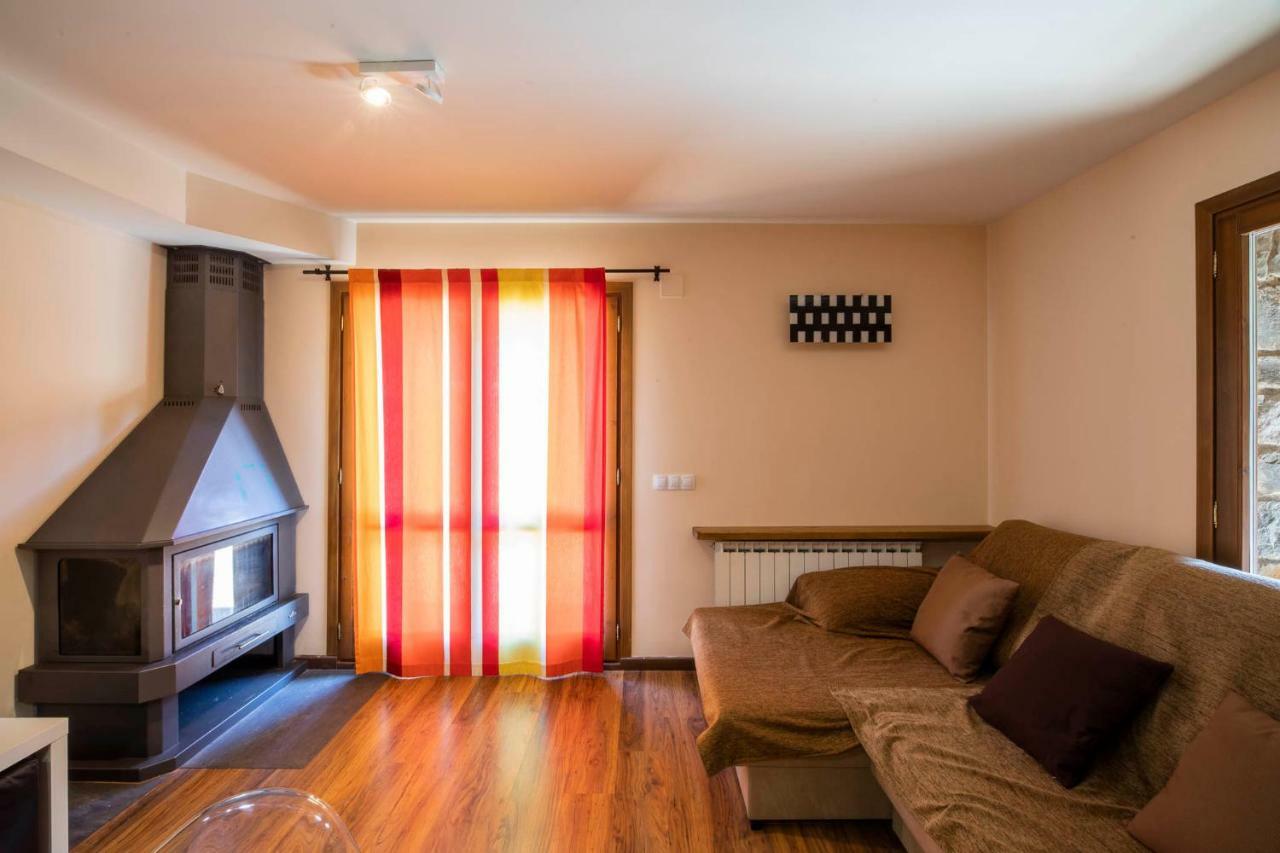 Mincholet, Bajo Con Gran Terraza Apartment Villanova Ngoại thất bức ảnh